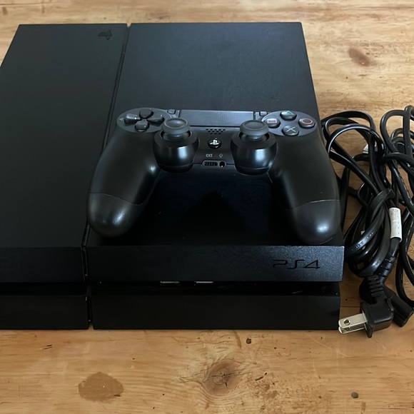 PS4